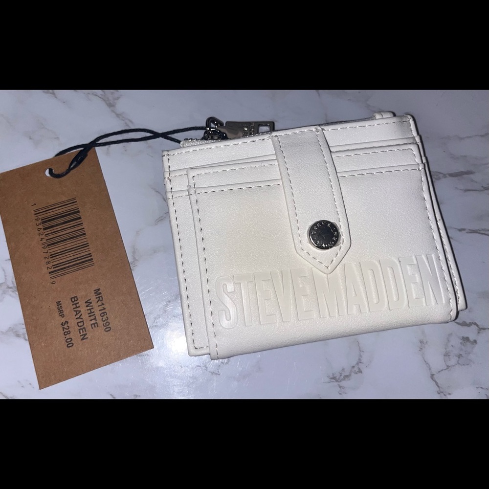 Steve Madden White card wallet